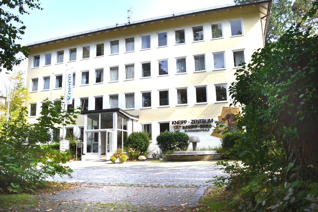 Kneipp-Bund Hotel Bad Worishofen Bagian luar foto